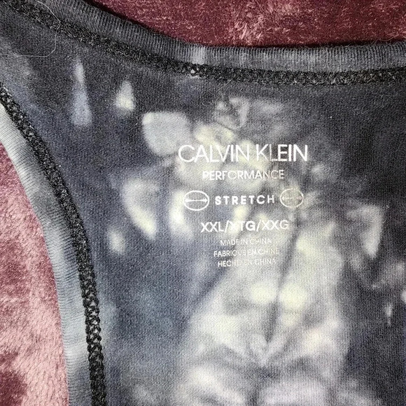 CK performance tie dye crop top - Picture 3 of 3
